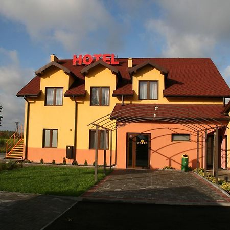 Hotel Kuznia Oberza Polska Lissomitz Exterior foto
